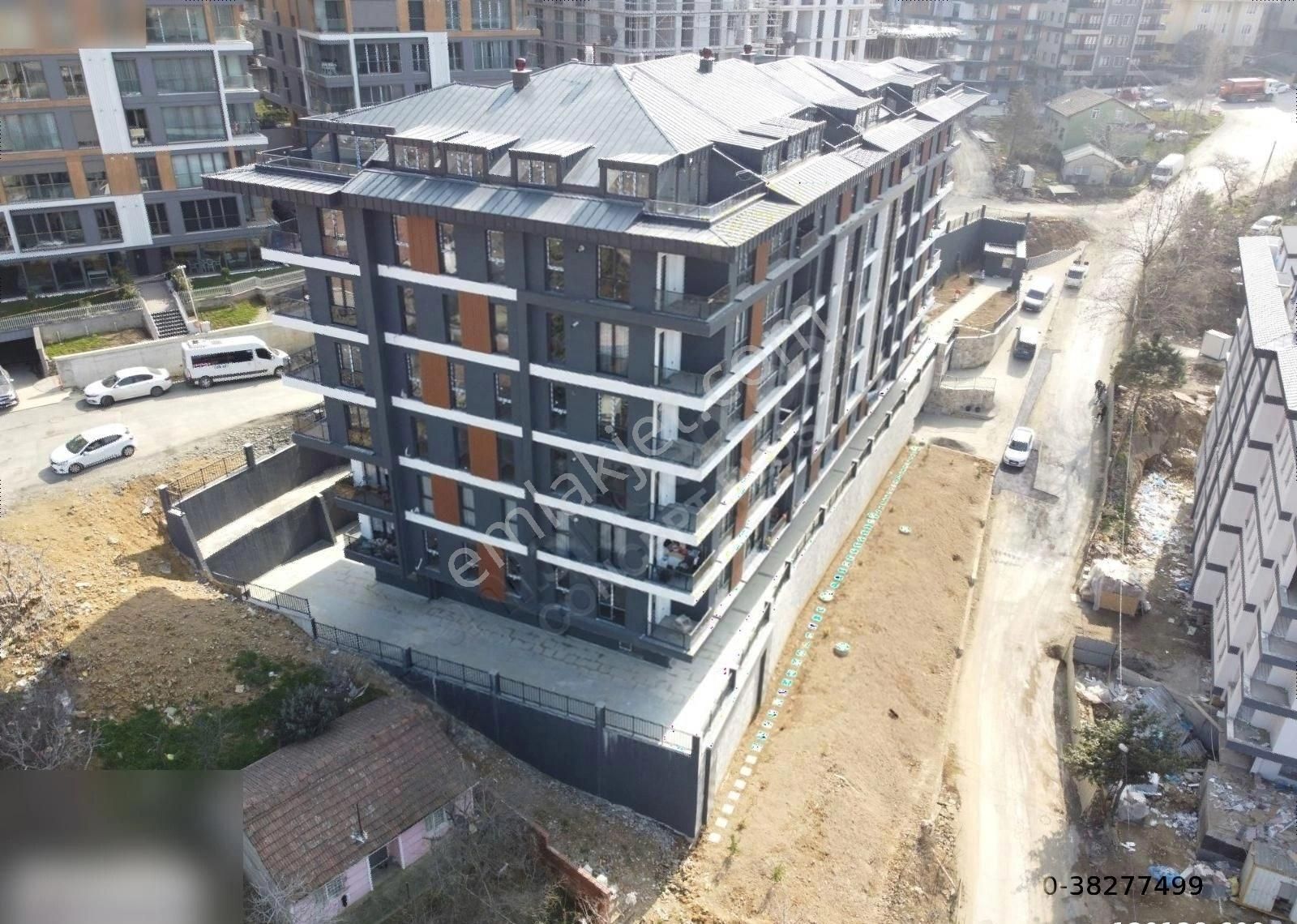 Üsküdar Bahçelievler Satılık Daire ÇENGELKÖY BAHÇELİEVLER SİTE 120 m2 3+1 DAİRE GÜVENLİK OTOPARK