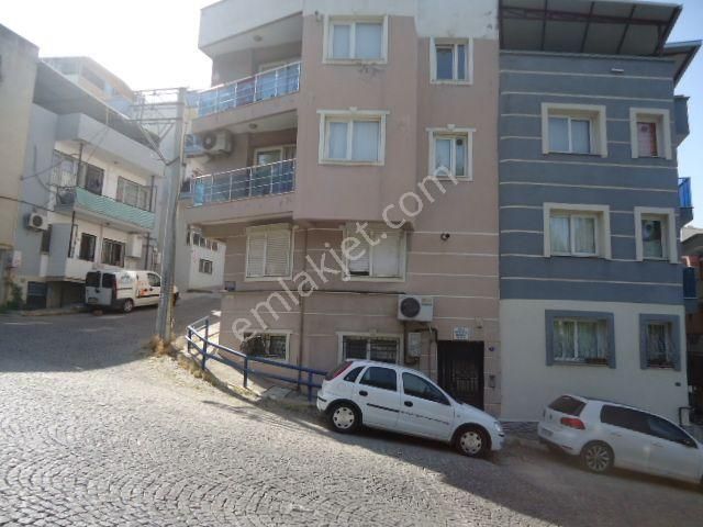 Balçova Eğitim Kiralık Daire  STAR EMLAKTAN  EŞYALI VEYA EŞYASIZ DOĞALGAZLI 3+1 110M2 K/3