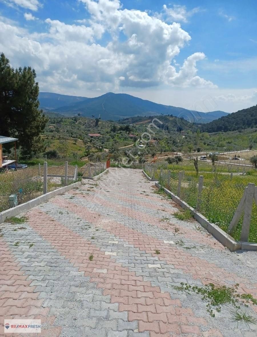 Torbalı Dağkızılca Satılık Tarla Torbalı Dağkızılca'da Muhteşem Manzaralı Bahçe