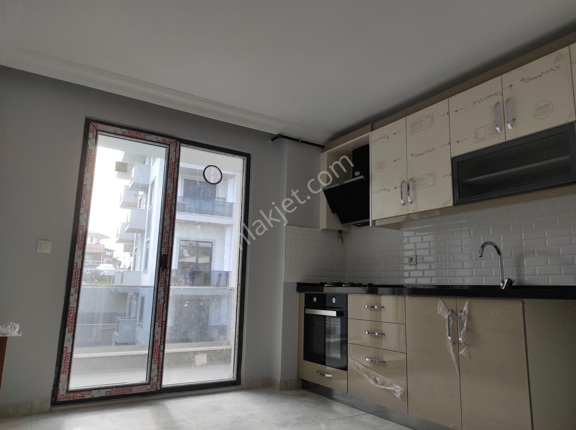 Şile Çavuş Satılık Daire  ŞİLE MERKEZ ÇAVUŞ SATILIK (4+1) DUBLKS DAİRE-180m2