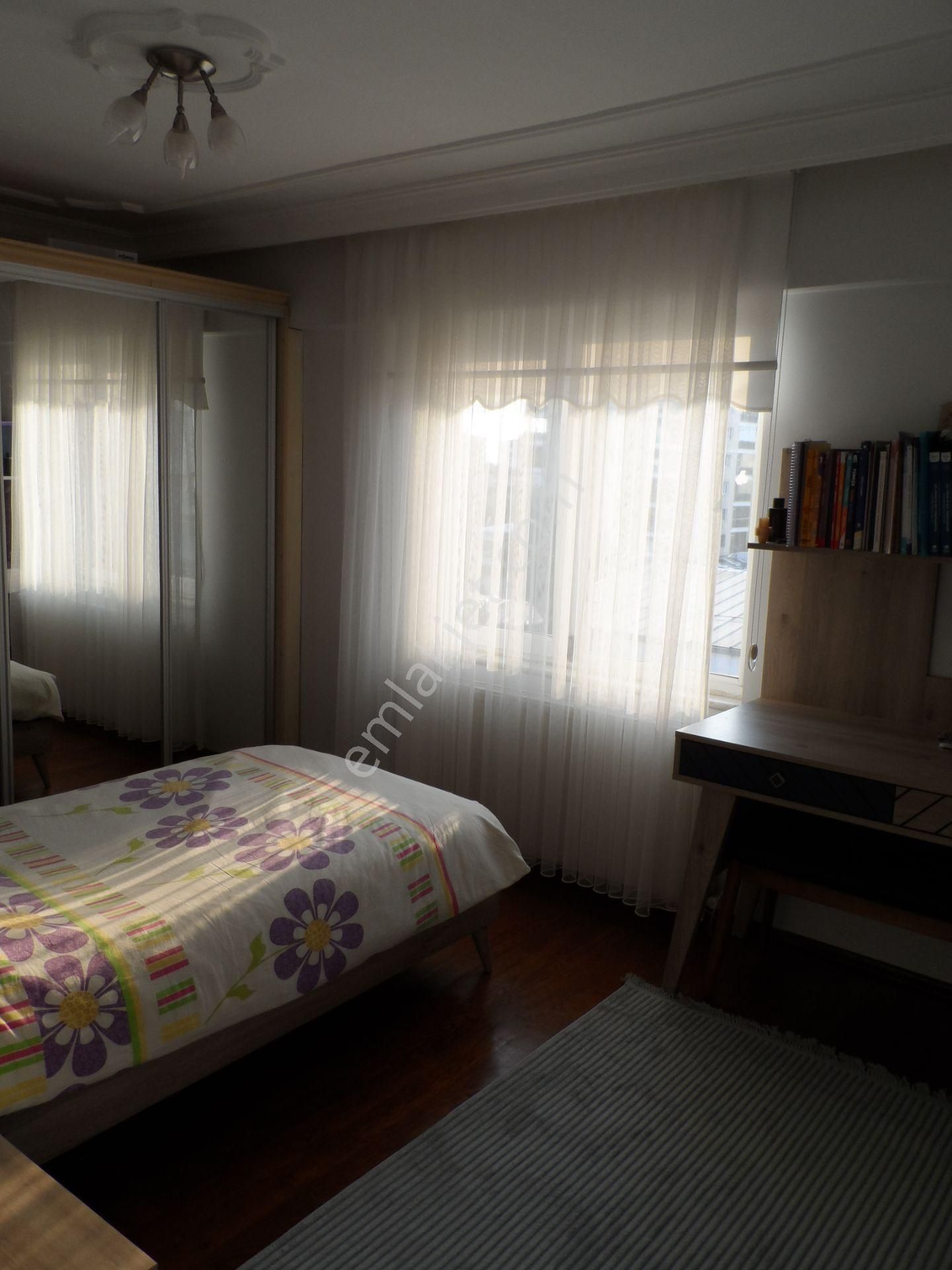 Nazilli Ege Emlak Ofisinden Yeşil Mah. Satılık Doğalgazlı Tribleks - Görsel 24