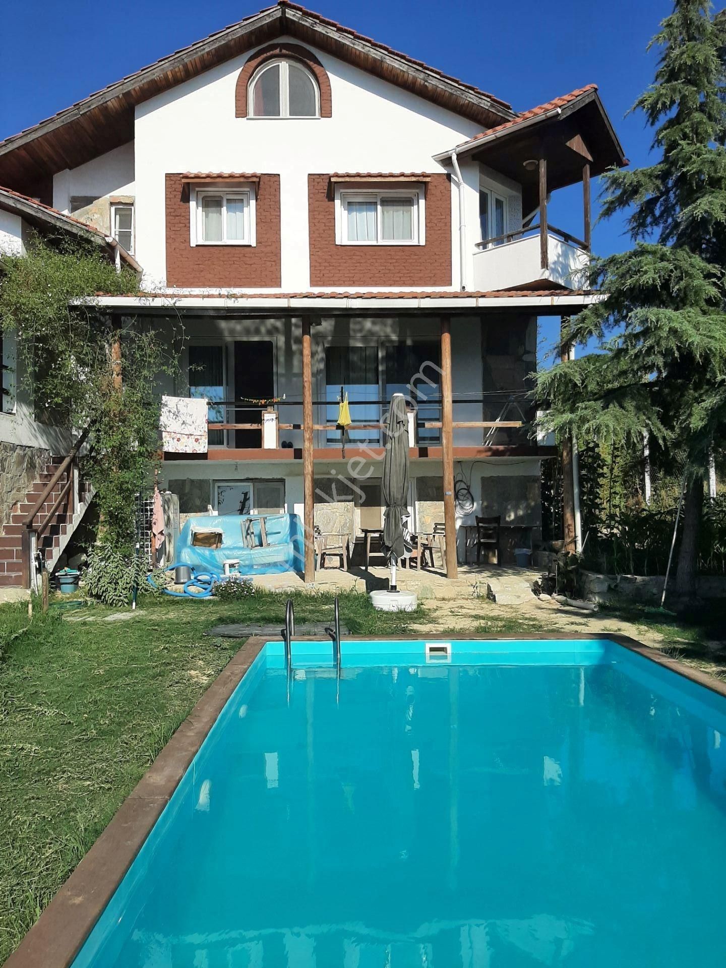 Kuşadası Yaylaköy Satılık Villa Kuşadası Yaylaköy Satılık Panoramik Deniz Manzaralı Villa