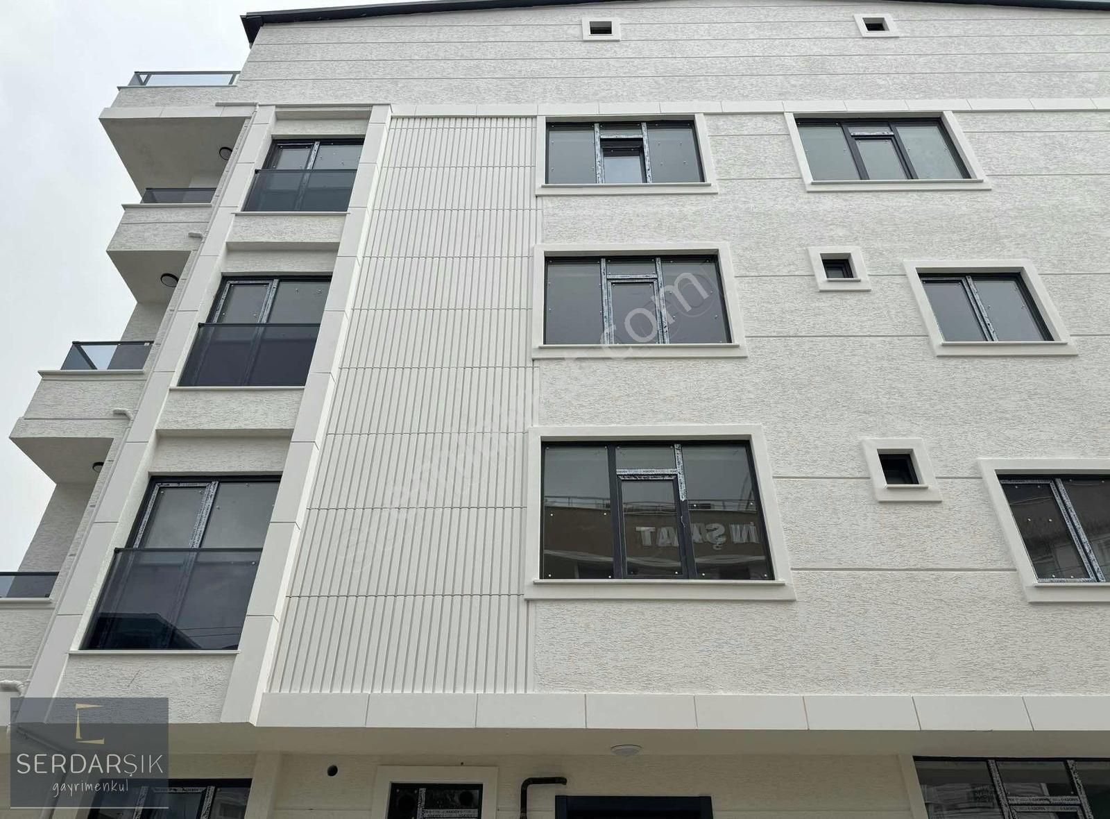 Darıca Bağlarbaşı Satılık Daire *BAĞLARBAŞI MAHALLESİ ASANSÖRLÜ 2+1 90M² LÜKS FIRSAT ARA KAT*