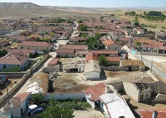 Sivrihisar Ertuğrulköy Satılık Tarla ERTUĞRUL KÖYÜNDE HAVA VE UZAY MÜZESİNE YAKIN 22 DÖNÜM TARLA