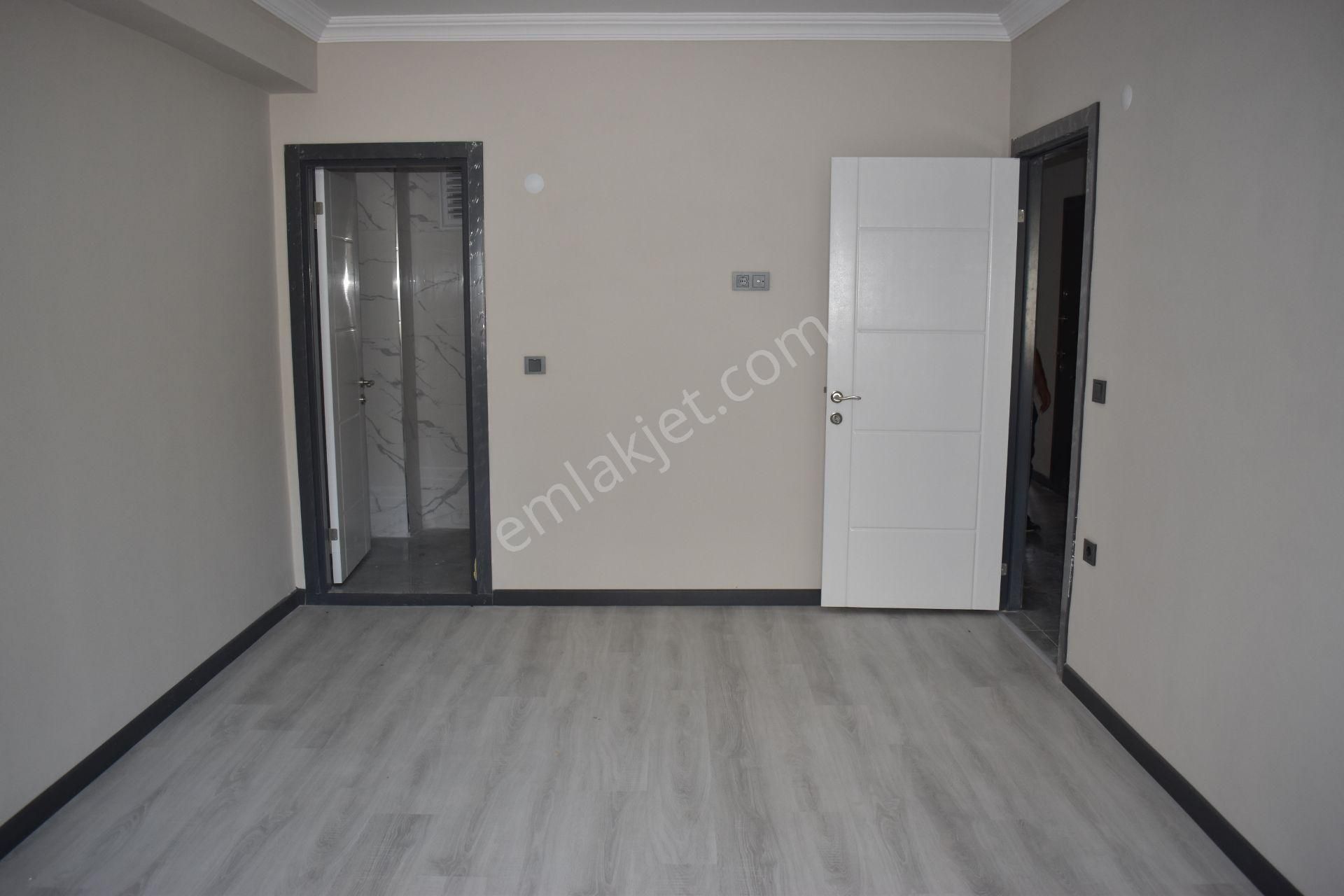 Büyükçekmece Cumhuriyet Mah Sıfır Manzaralı Lüx 4+2 Dubleks - Görsel 15