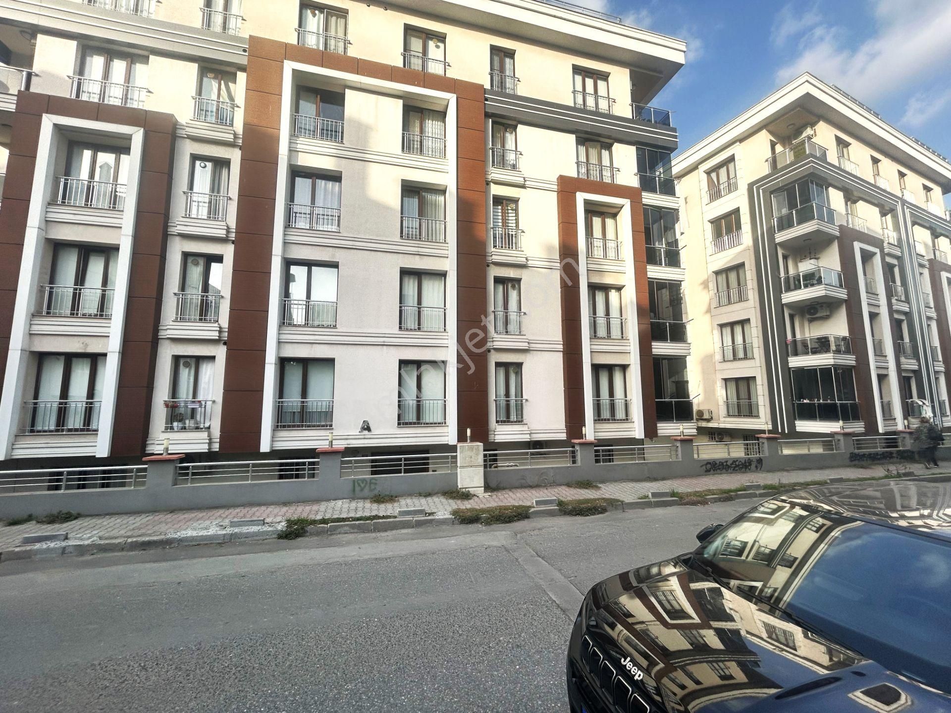 Bakırköy Osmaniye Satılık Daire BAKIRKÖY OSMANİYE KONAKLARI SİTESİ  3+1 SATILIK DAİRE