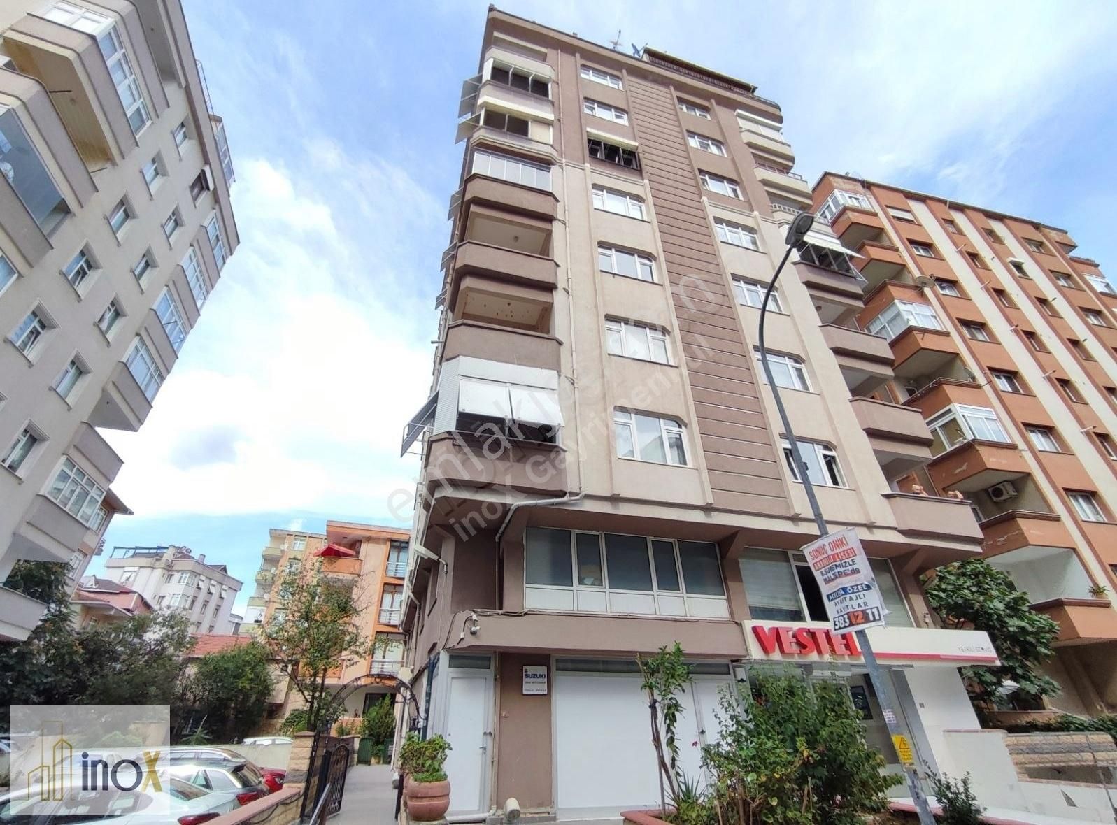 Maltepe Bağlarbaşı Satılık Daire İNOX'da MALTEPE ÇARŞININ YANIBAŞI ARAKAT GENİŞ 3+1