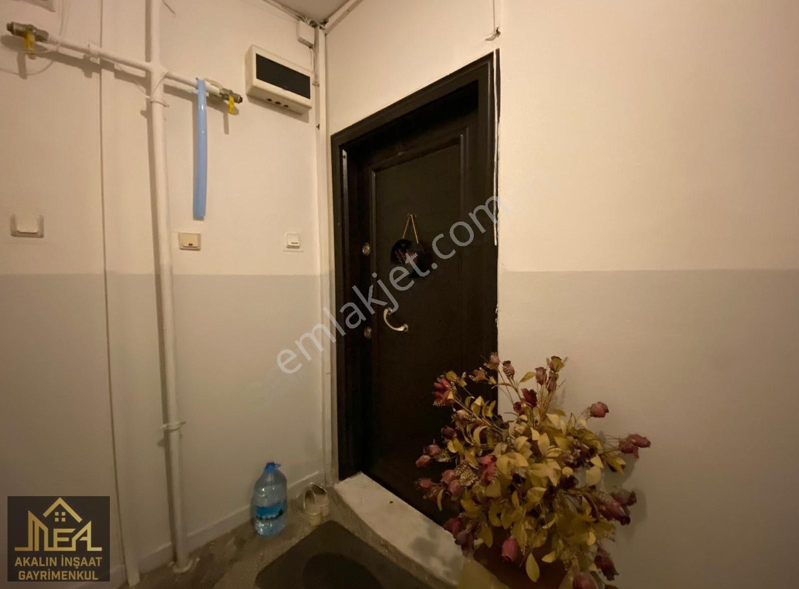 Karabağlar Arap Hasan Kiralık Daire EŞYALI HATAY NOKTA VE HASTANE YAKINI KİRALIK 3+1 DAİRE