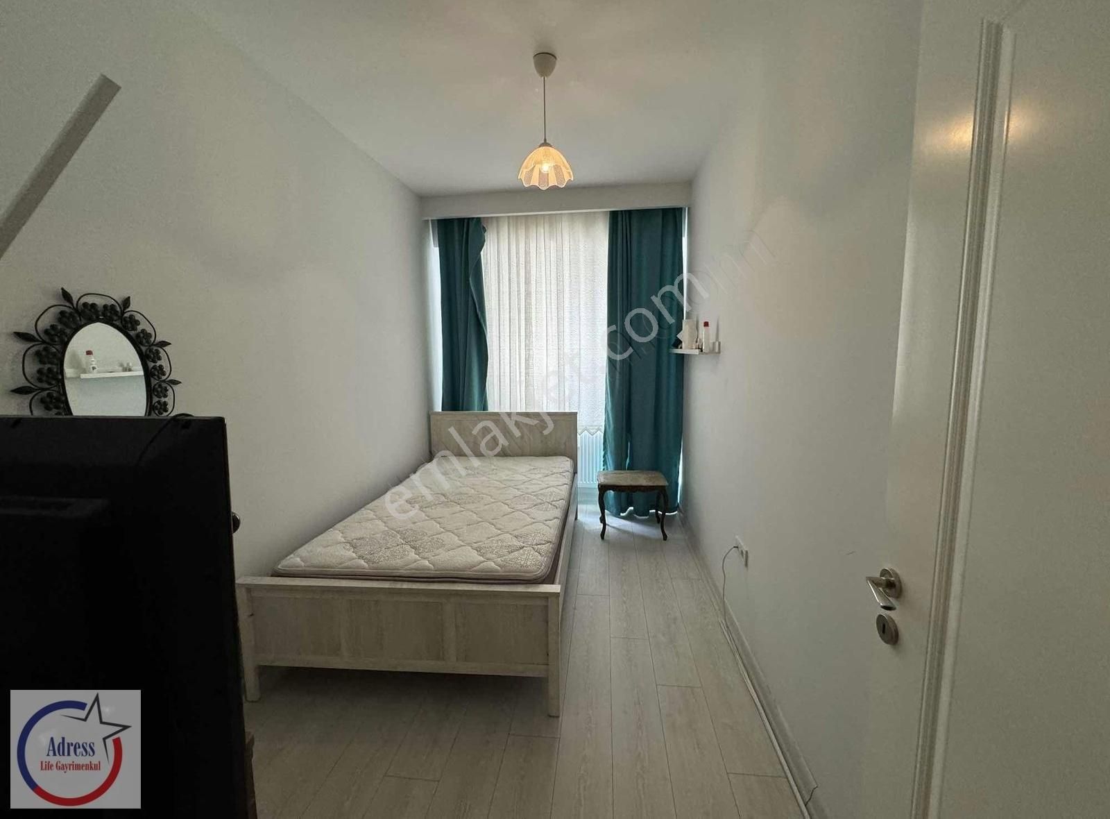 Pendik Kurtköy Satılık Daire YENİ BİNADA ARAKAT BALKONLU 3+1 SATILIK DAİRE