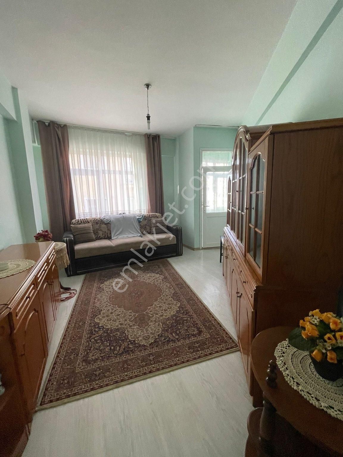 Çorlu Hıdırağa Satılık Daire ÇORLU OTGARINA YAKIN SATILIK UYGUN 2+1 DAİRE