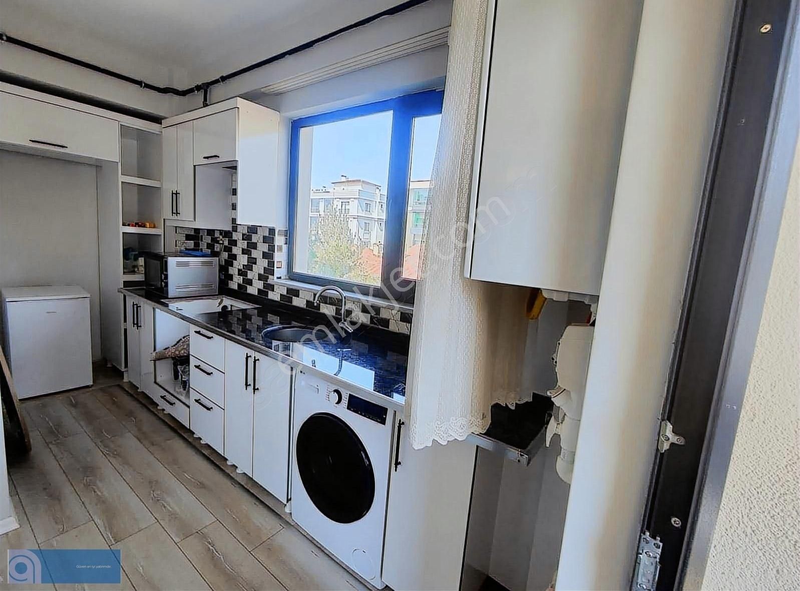 İpekyolu Hafiziye Satılık Daire MARAŞ CADDESİ ARKASINDA YENİ YAPI 105M2 KAT MÜLKİYETLİ 2+1 DAİRE