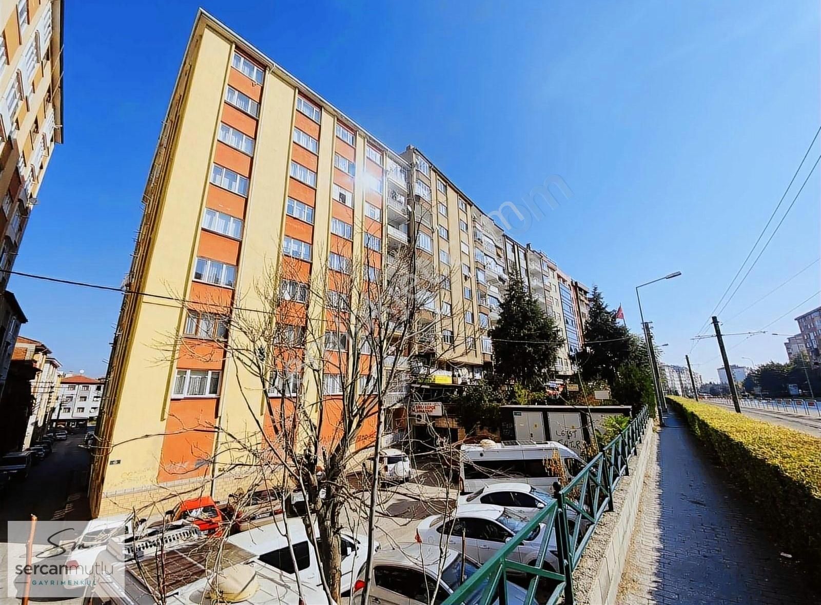 Odunpazarı Kurtuluş Satılık Daire SERCAN MUTLU'DAN CUMHURİYET BULVARI YAKINI SATILIK 3+1 DAİRE !!!