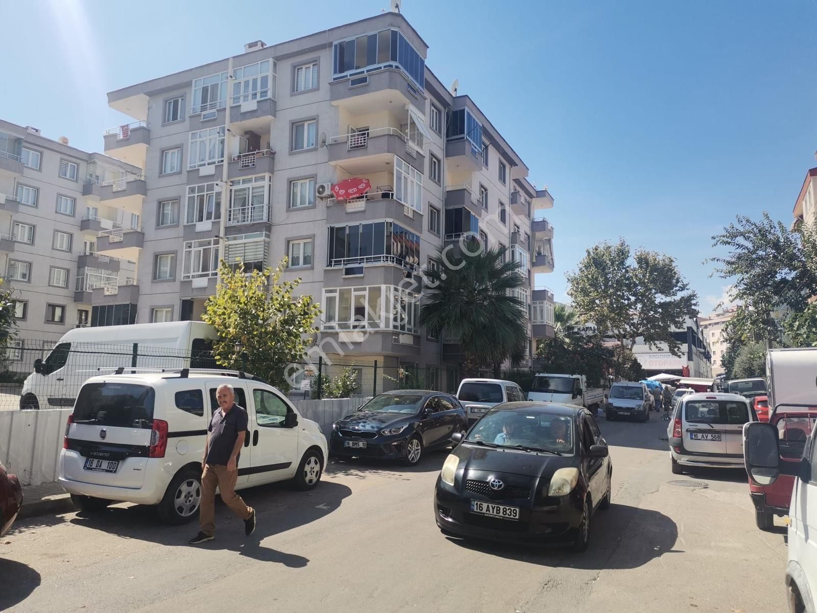 Mudanya Güzelyalı Eğitim Satılık Daire SİTE İÇERİSİNDE MERKEZİ KONUMDA DAİREMİZ SATILIK 