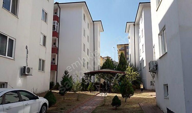 Adapazarı 15 Temmuz Camili Satılık Daire  15 TEMMUZ CAMİLİ MAHALLESİNDE MERKEZİ KONUMDA 3+1 SATILIK DAİRE