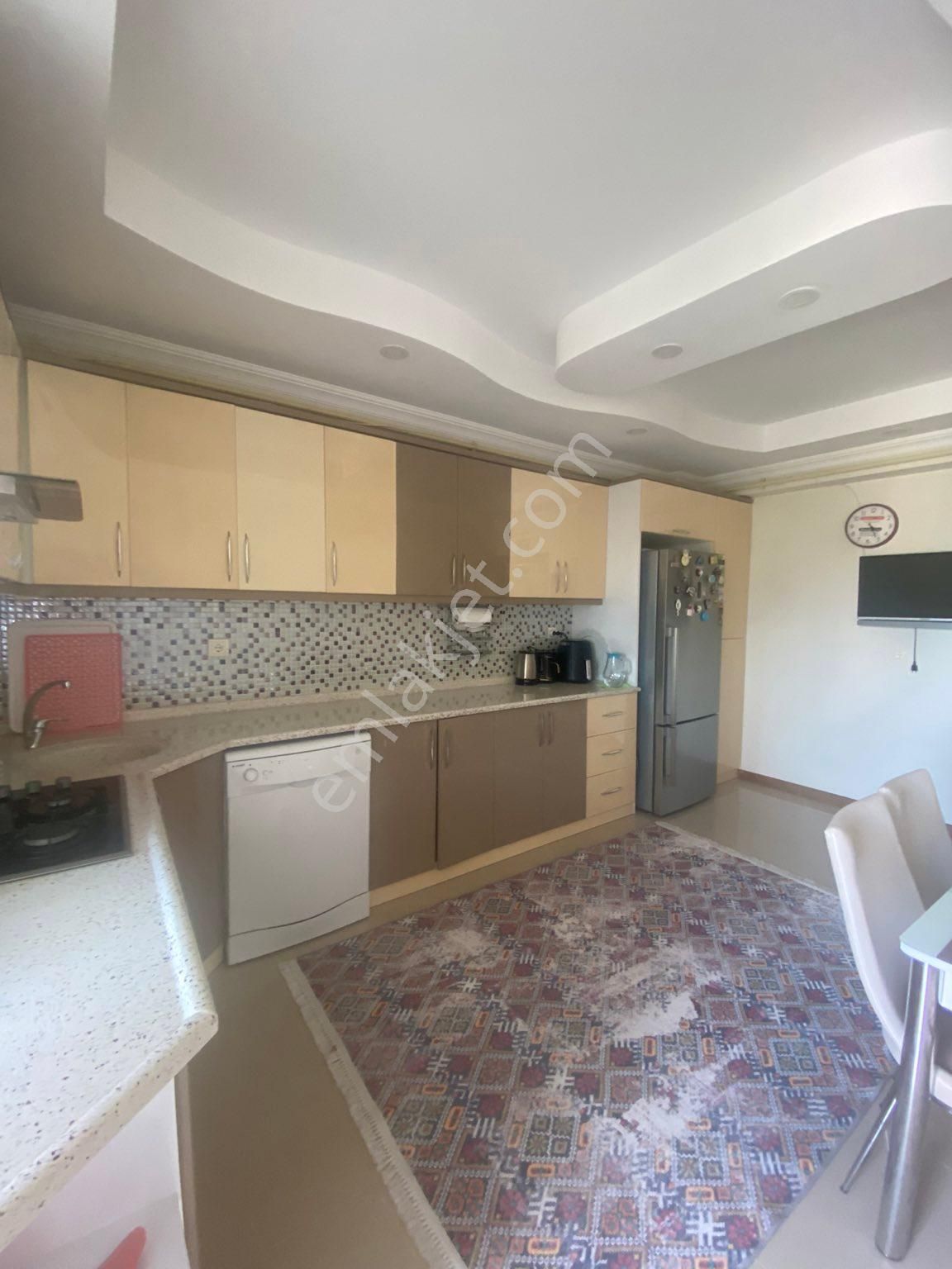 Atakum Yenimahalle Satılık Daire SAMSUN ATAKENT YENİ MAHALLEDE CADDE ÜZERİNDE SATILIK 3+1 DAİRE