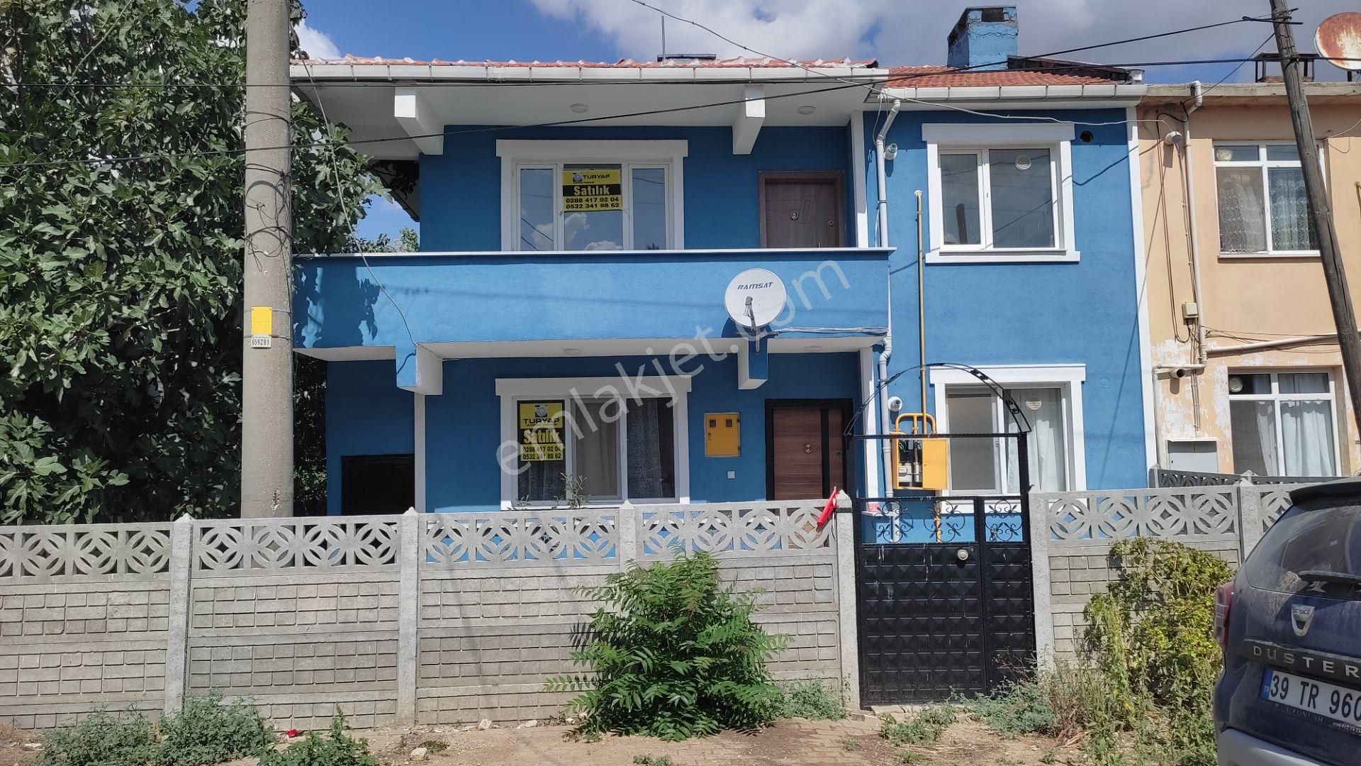 Lüleburgaz Ahmetbey Bld. (Gündoğu) Satılık Müstakil Ev TURYAP LÜLEBURGAZ'DAN AHMETBEY BELDESİNDE 2 KATLI 2 DAİRELİ BAHÇELİ MÜSTAKİL EV