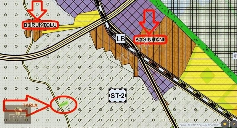 Boruktolu'da 11.000 M2 Sulak Yola Cepheli Hisseli Cazip Tarla - Görsel 2