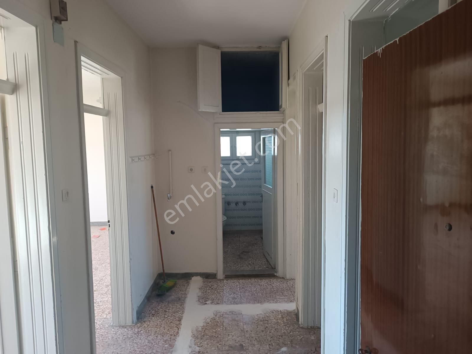 Kilis Merkez Hürriyet Kiralık Daire  MAHMUT EMLAKTAN KİRALIK 2+1