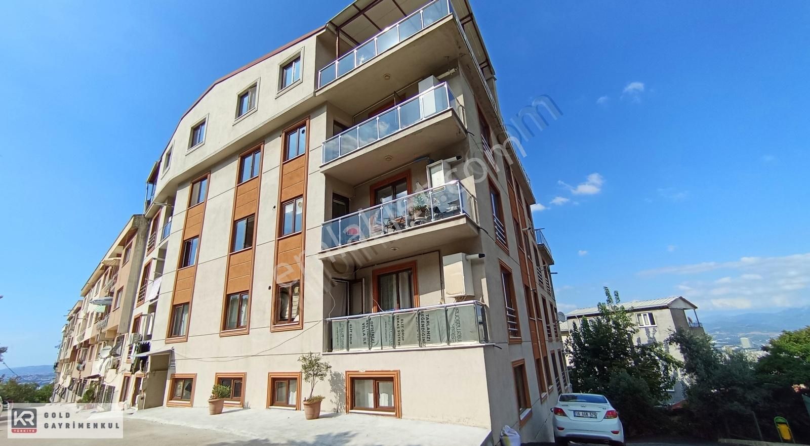 Osmangazi Çekirge Satılık Daire ÇEKİRGE'DE -10 YAŞINDA- SATILIK 85m²net FERAH 2+1 DAİRE