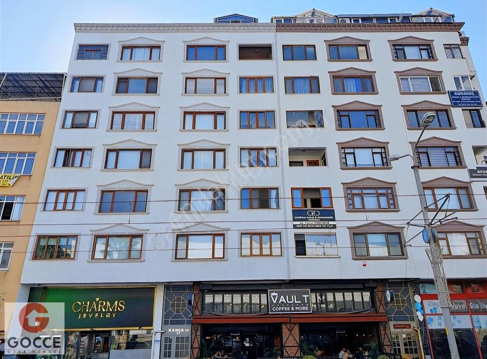 İzmit Karabaş Kiralık Daire Gocce Gayrimenkul Adliye Karşısı 5+2 Odalı Daire-işyeri