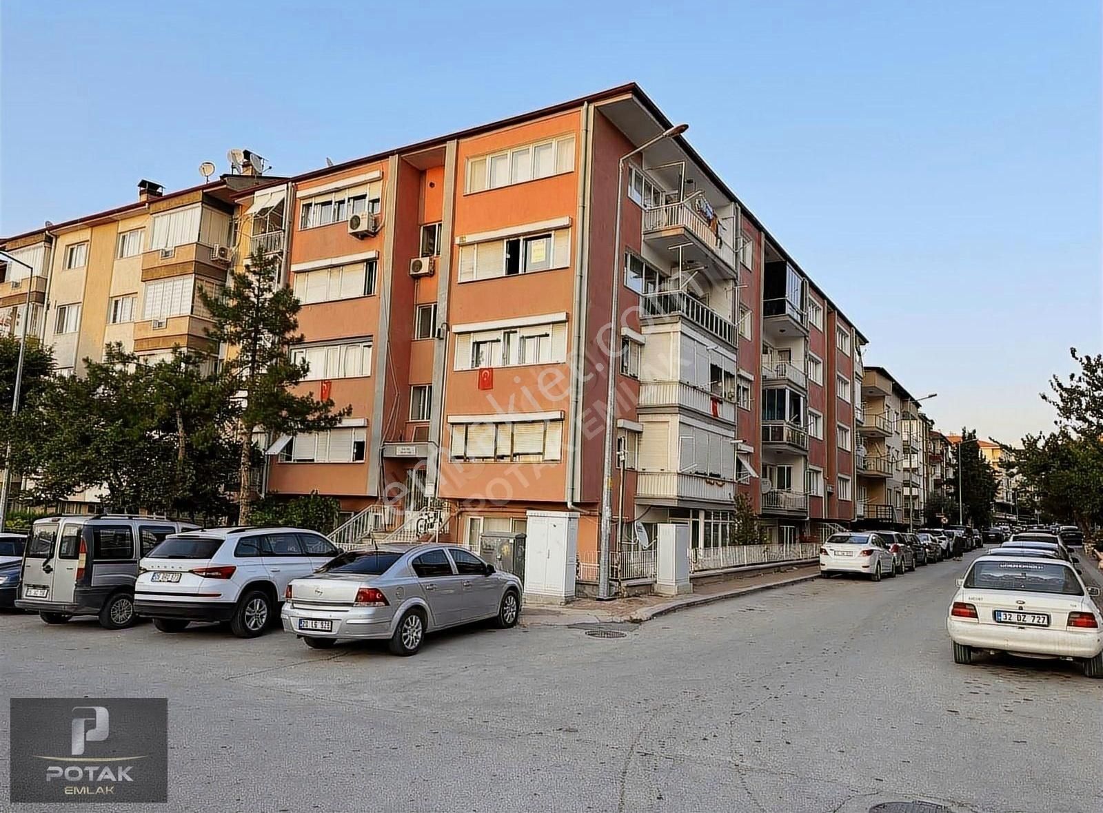 Burdur Merkez Burç Satılık Daire BURDUR MERKEZ BURÇMAHALLESİ 3+1 ARAKAT GÜNEY CEPHE SATILIK DAİRE