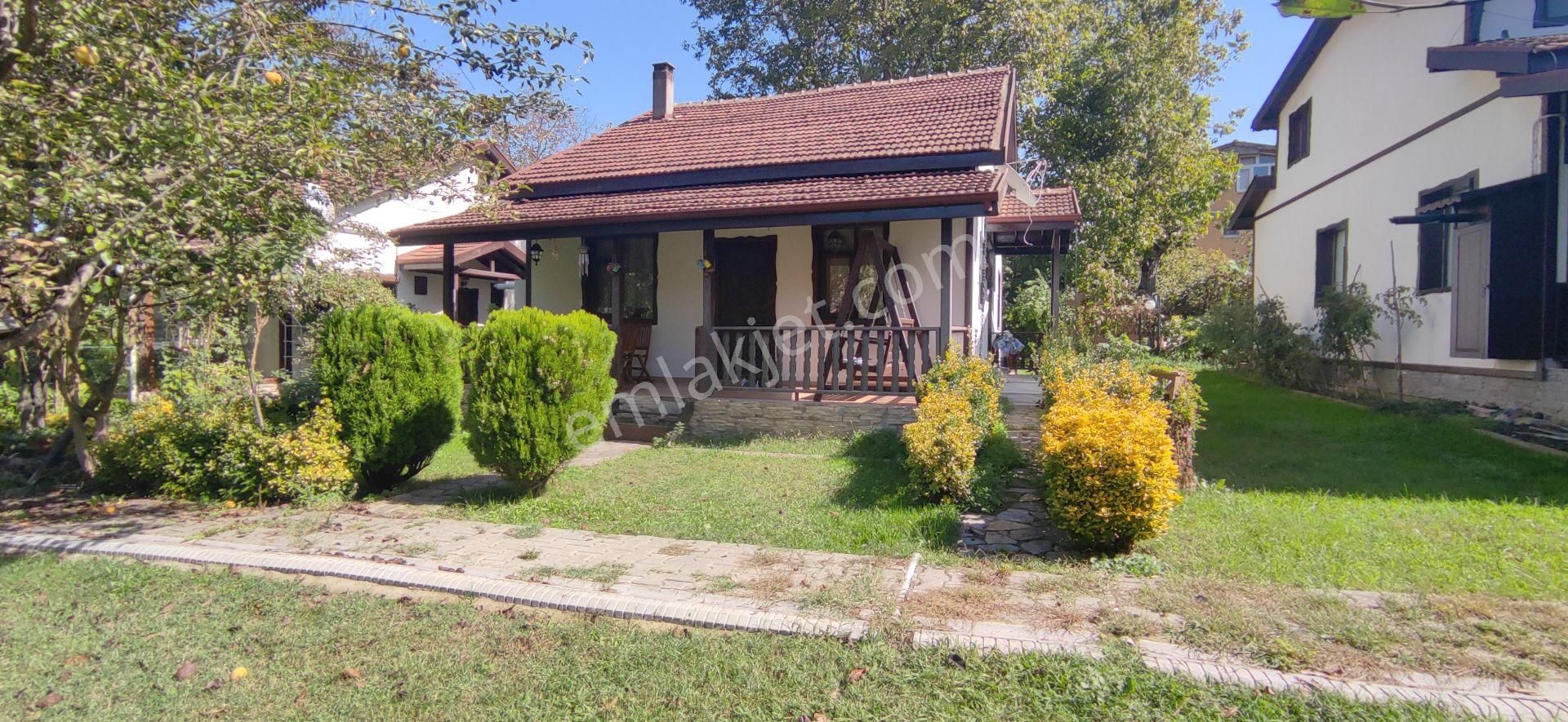 Sapanca Kırkpınar Hasanpaşa Kiralık Villa  Sapanca Kırkpınar 3+1 Kiralık Villa Site İçerisinde