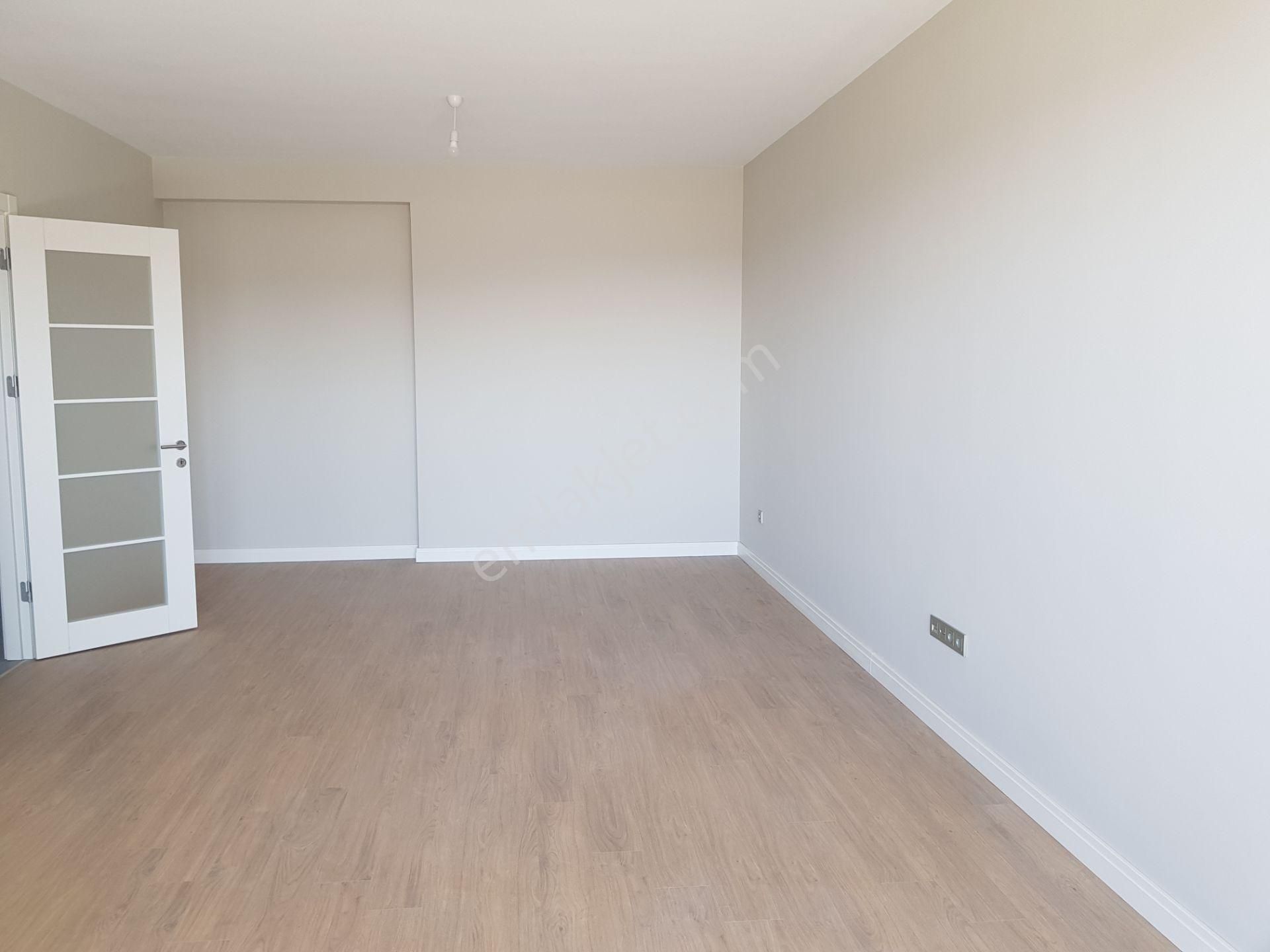 Küçükçekmece Halkalı Merkez Kiralık Daire Sahibinden Kiralik Sifir 3+1 Daire Emlak Konut Bizim Mahalle istanbul 1.Etap 2.Kisim