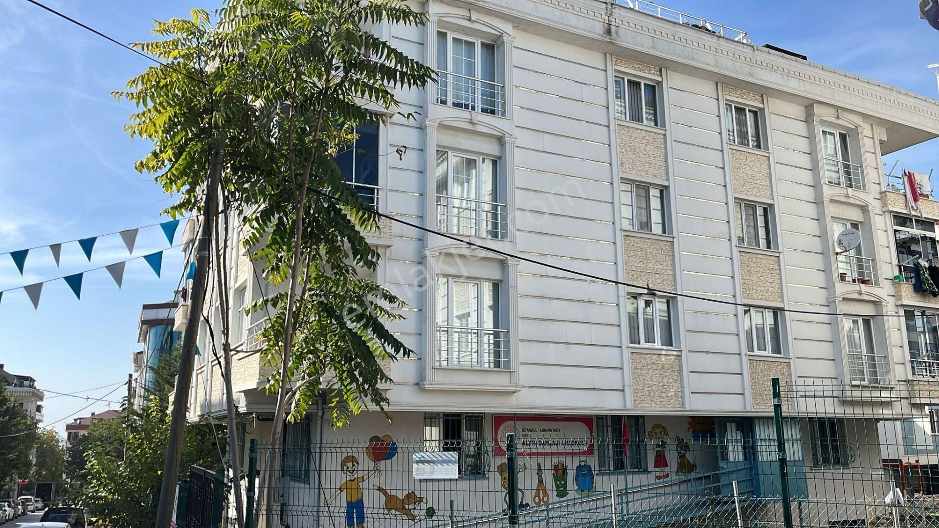 Arnavutköy Karlıbayır Satılık Daire  Arnavutköy Yeni Belediye Karşısında 3+2 Satılık Dublex Daire