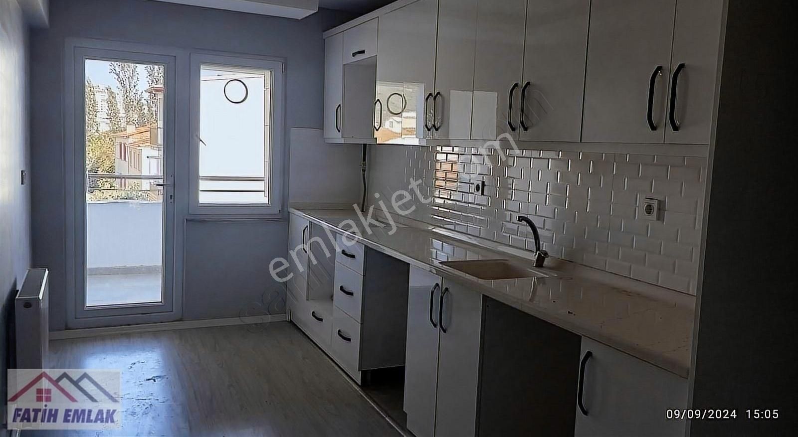 Gemlik Eşref Dinçer Satılık Daire Fatih'ten çevreyolu civarı 4+1 210m2 doğalgazlı sıfır dubleks