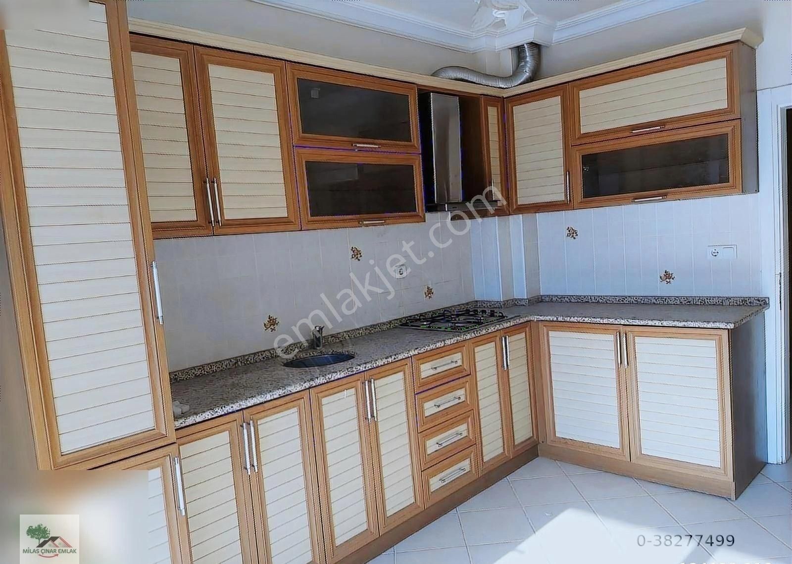 Milas İsmet Paşa Kiralık Daire MİLAS ÇINAR EMLAK'TAN İSMET PAŞA DA KİRALIK TEMİZ 3+1 DAİRE