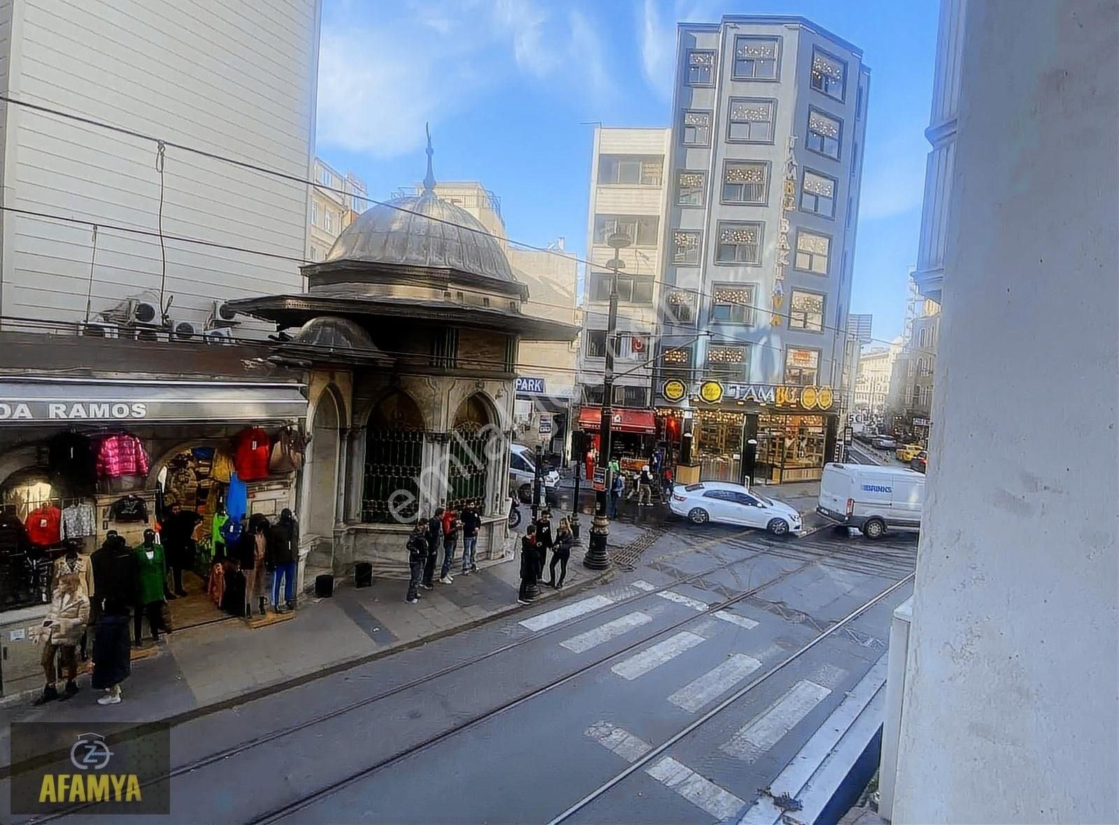 Fatih Hoca Paşa Devren Dükkan & Mağaza SİRKECİ TRAMVAY CADDESİ DEVREN KİRALIK