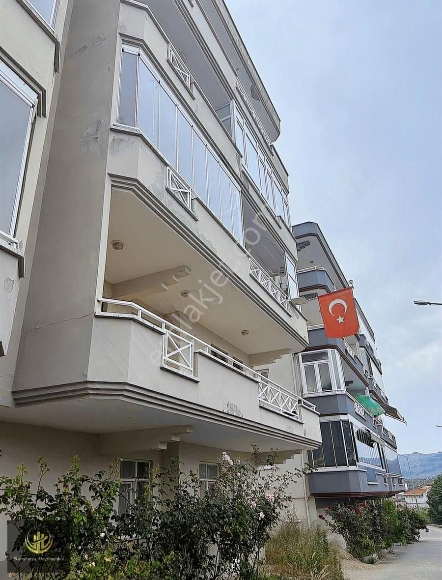 Mudanya Güzelyalı Siteler Satılık Daire ÖNÜ KAPANMAZ FUL DENİZ MANZARALI GENİŞ DAİRE