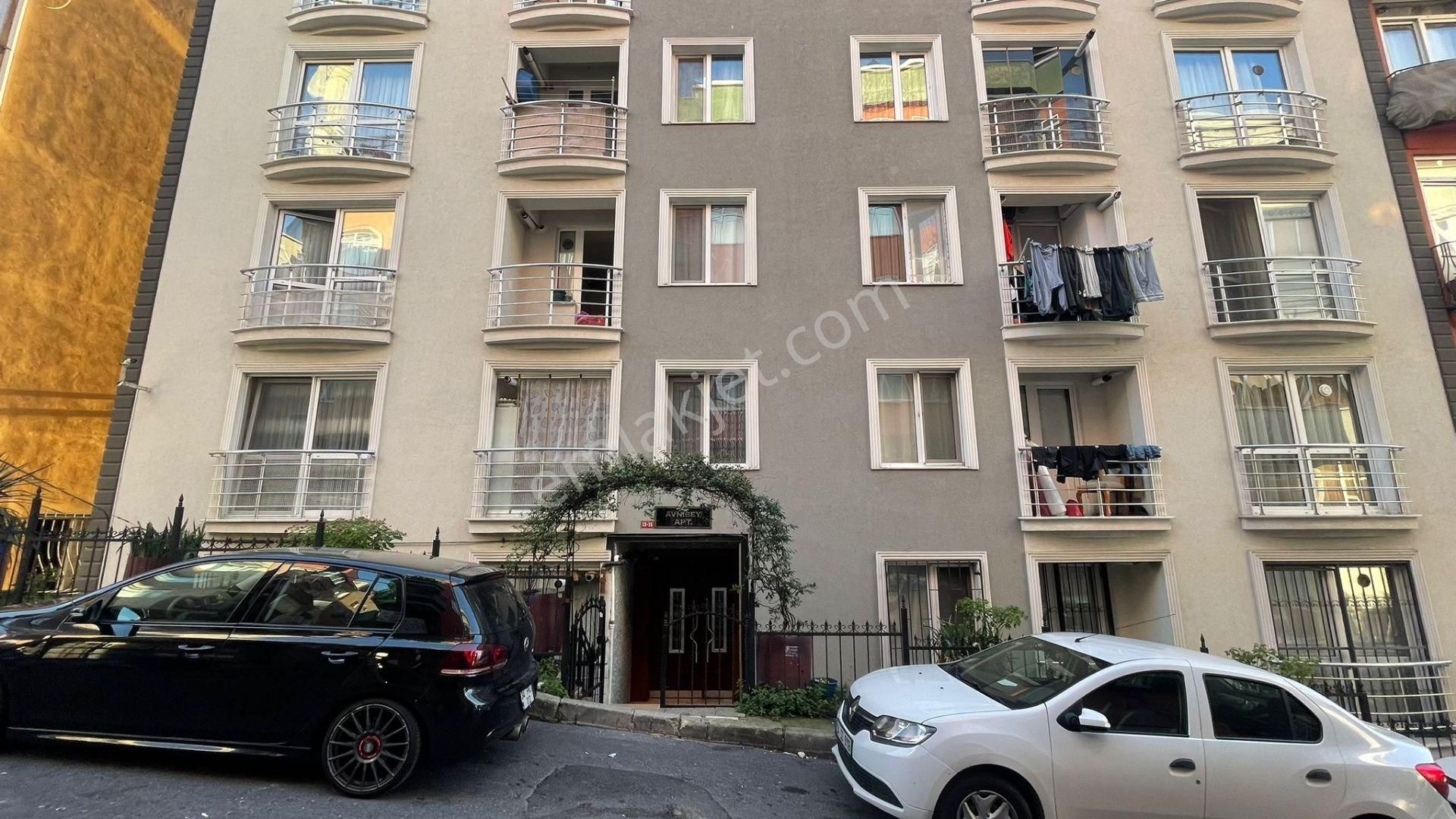 Kağıthane Gürsel Satılık Daire  KAĞITHANE GÜRSEL MAH İÇİ YENİLENMİŞ 2+1 SATILIK DAİRE