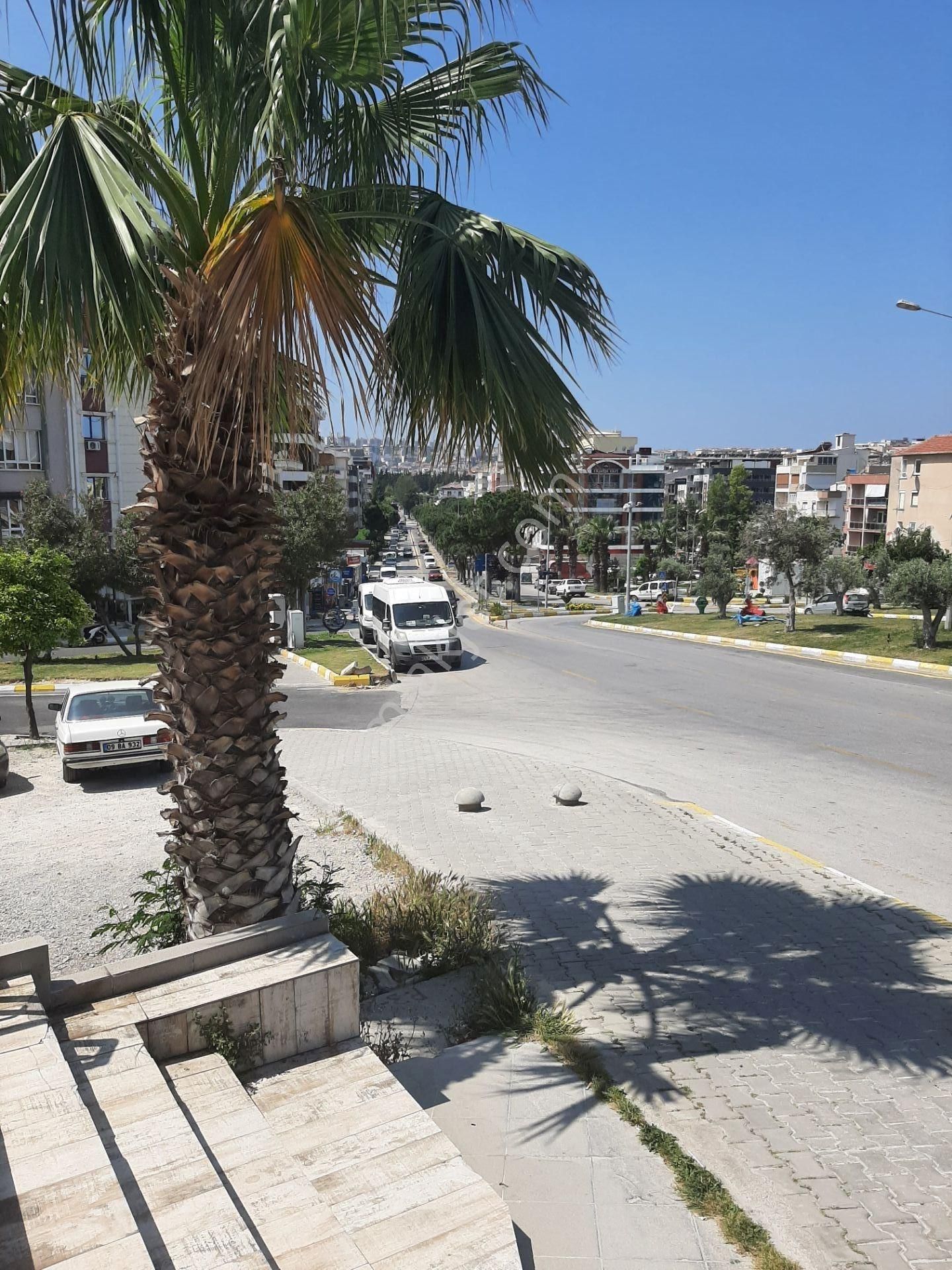 Kuşadası Türkmen Satılık Dükkan & Mağaza Kuşadası Türkmende Satılık 214m² Dükkan