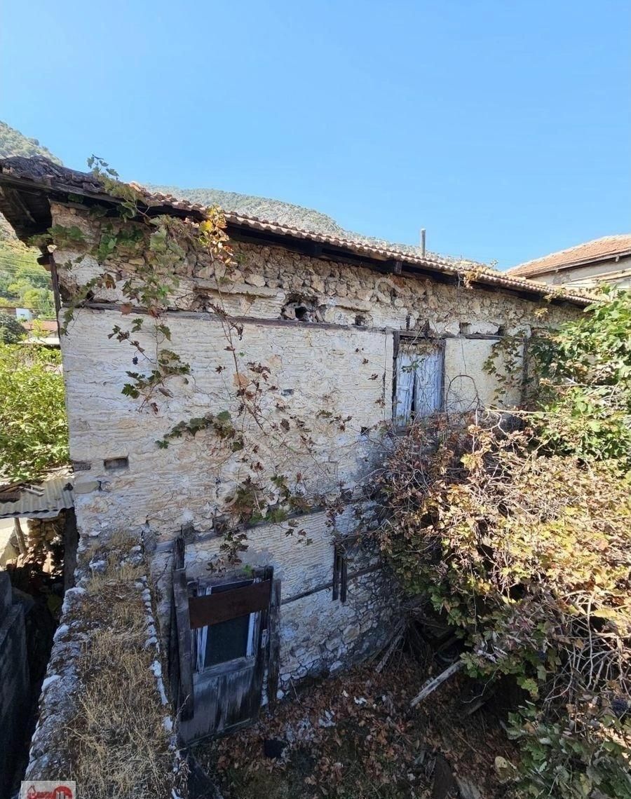 Antalya Finike İskele Mah'de 100m2 Arsa İçerisinde Eski Tarihi Taş Ev Satılıktır. - Görsel 5