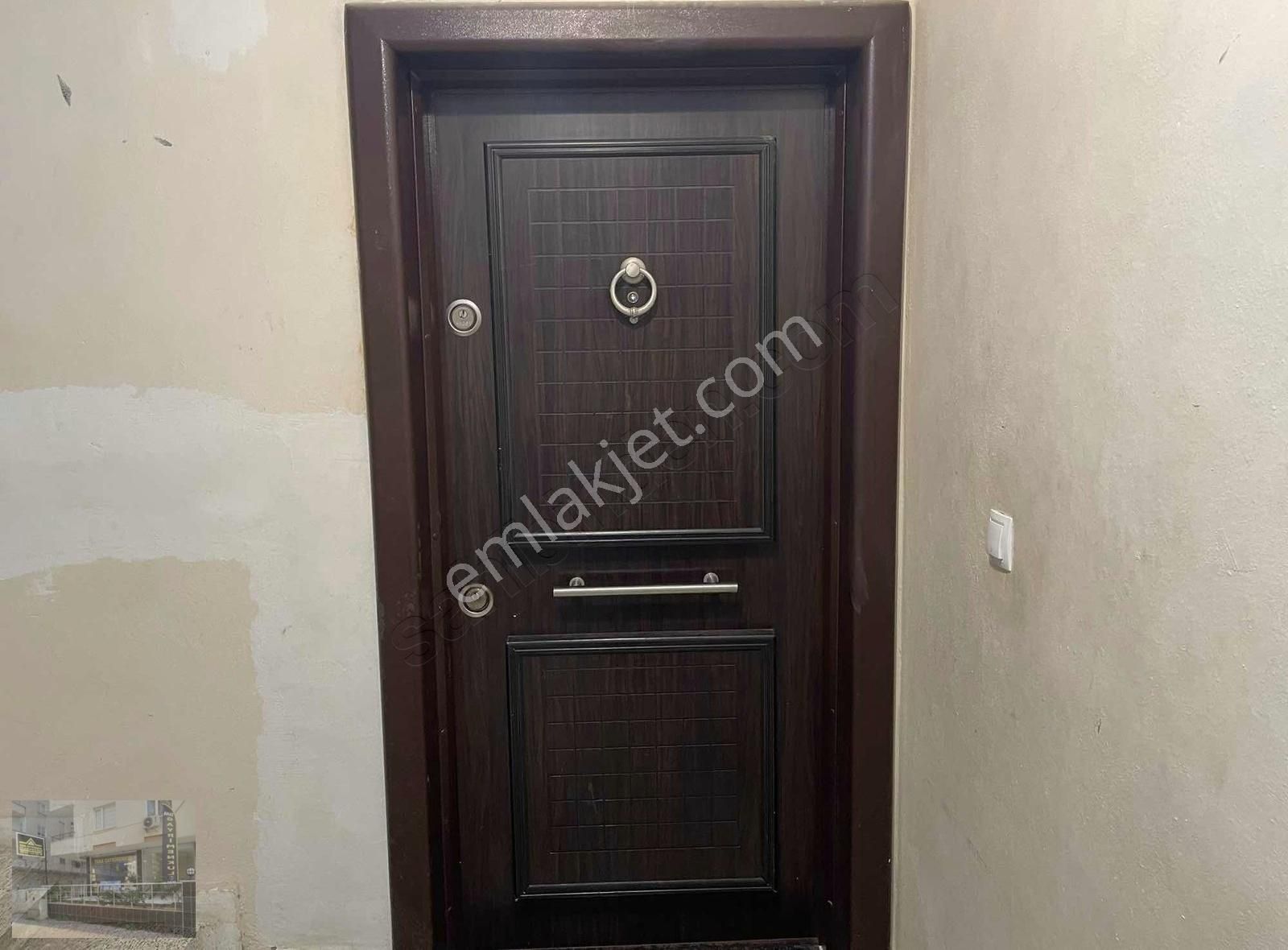 Erdemli Çeşmeli Kiralık Daire Taha Gayrimenkul Geniş 3+1 Kiralık Daire