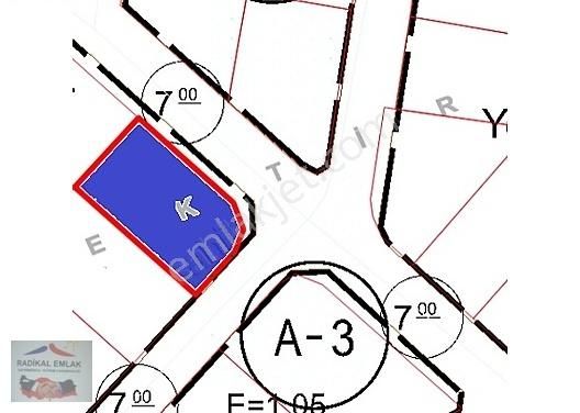 Adapazarı Akıncılar Satılık Müstakil Ev MERKEZDE 227M2 ARSA İÇİNDE MÜSTAKİL EV VE ARSASI TİCARİ KONUT