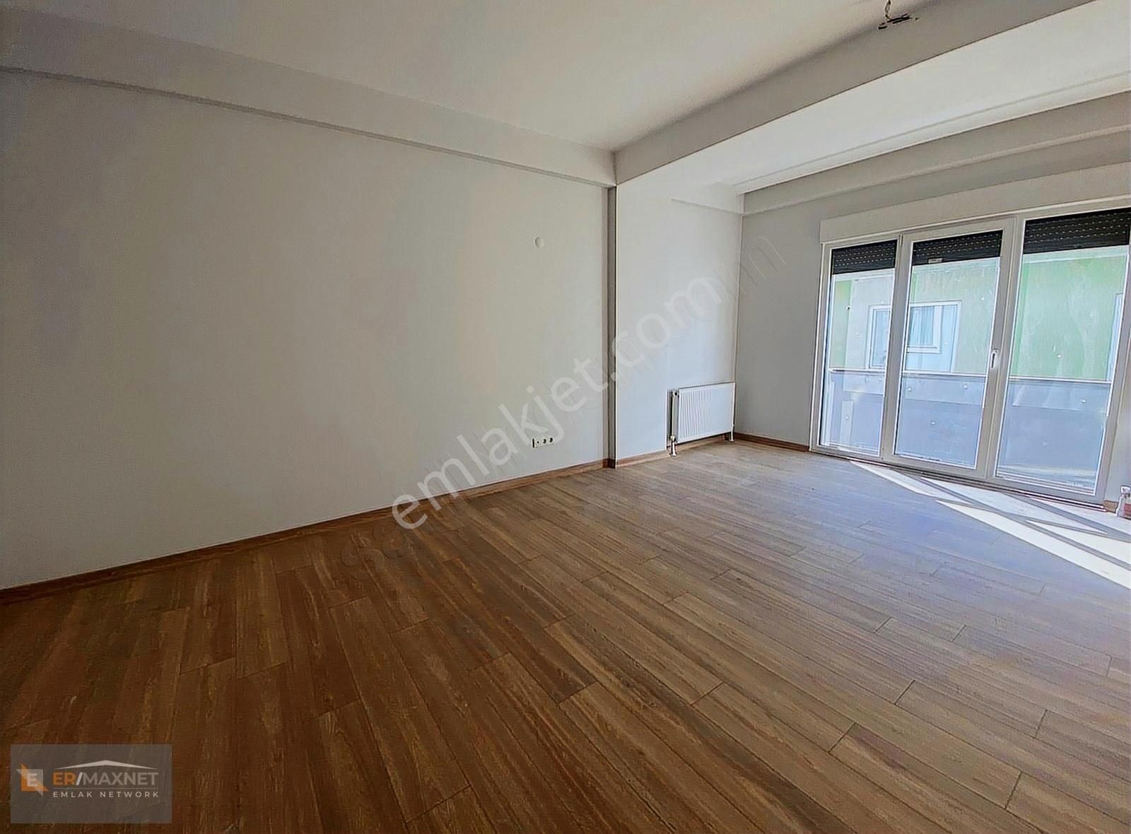 Maltepe İdealtepe Satılık Daire ER/MAXNET'TEN İDEALTEPE'DE NET 190M2 MANZARALI DUBLEKS DAİRE