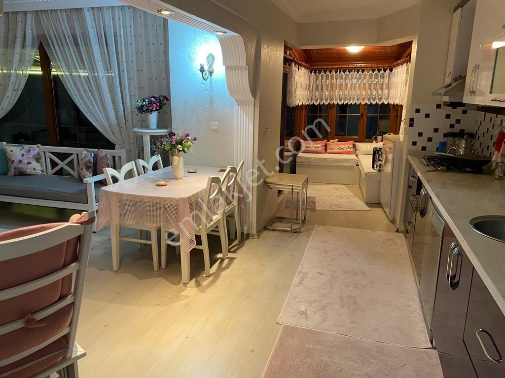 Şile Çavuş Kiralık Daire  ŞİLE DÜZGÜN EMLAK'TAN 2+1 FULL EŞYALI ÖĞRENCİYE KİRALIK