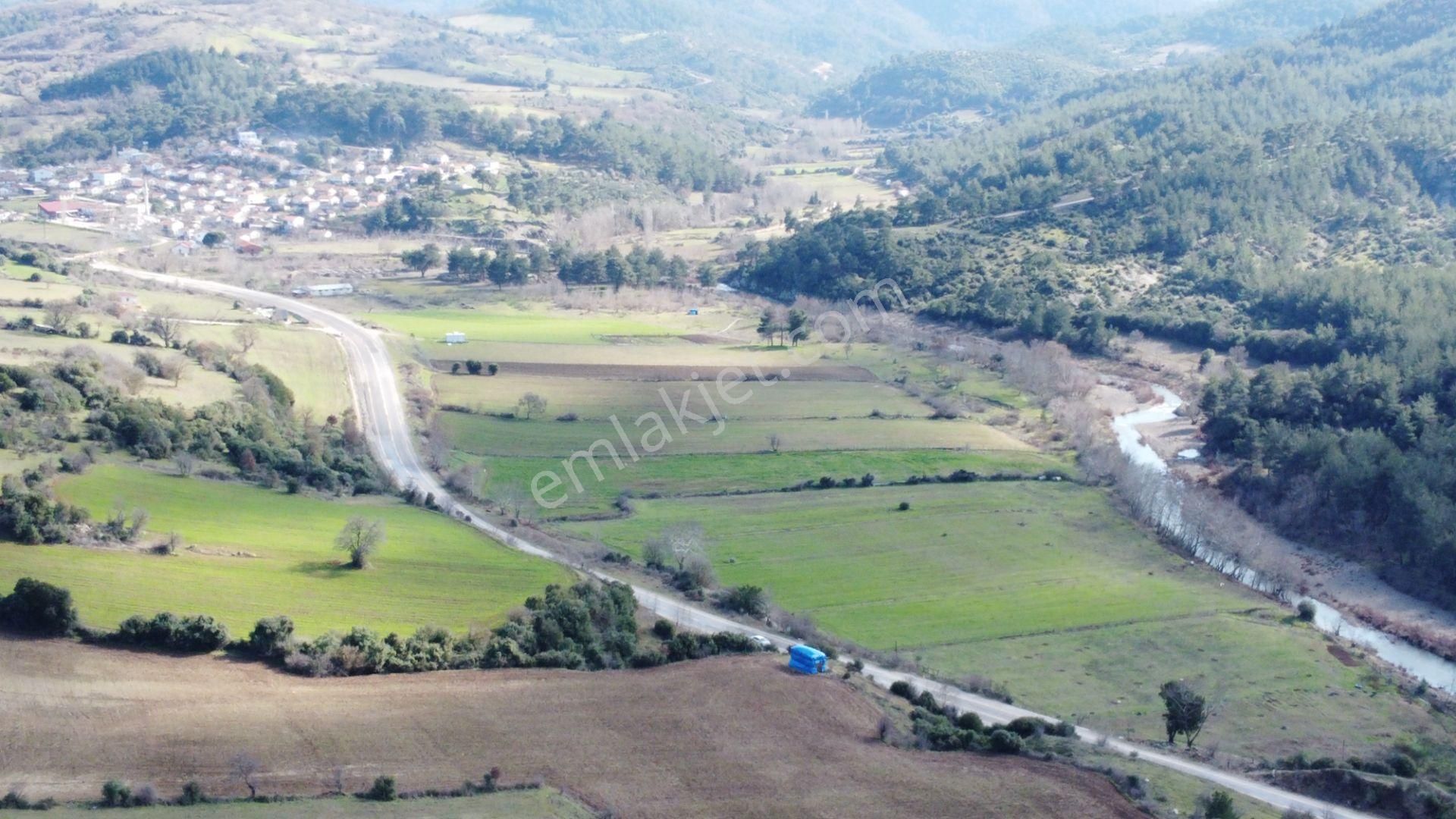Çanakkale Çan Karayolunda Sarıçay Kenarında Satılık Tarla - Görsel 3