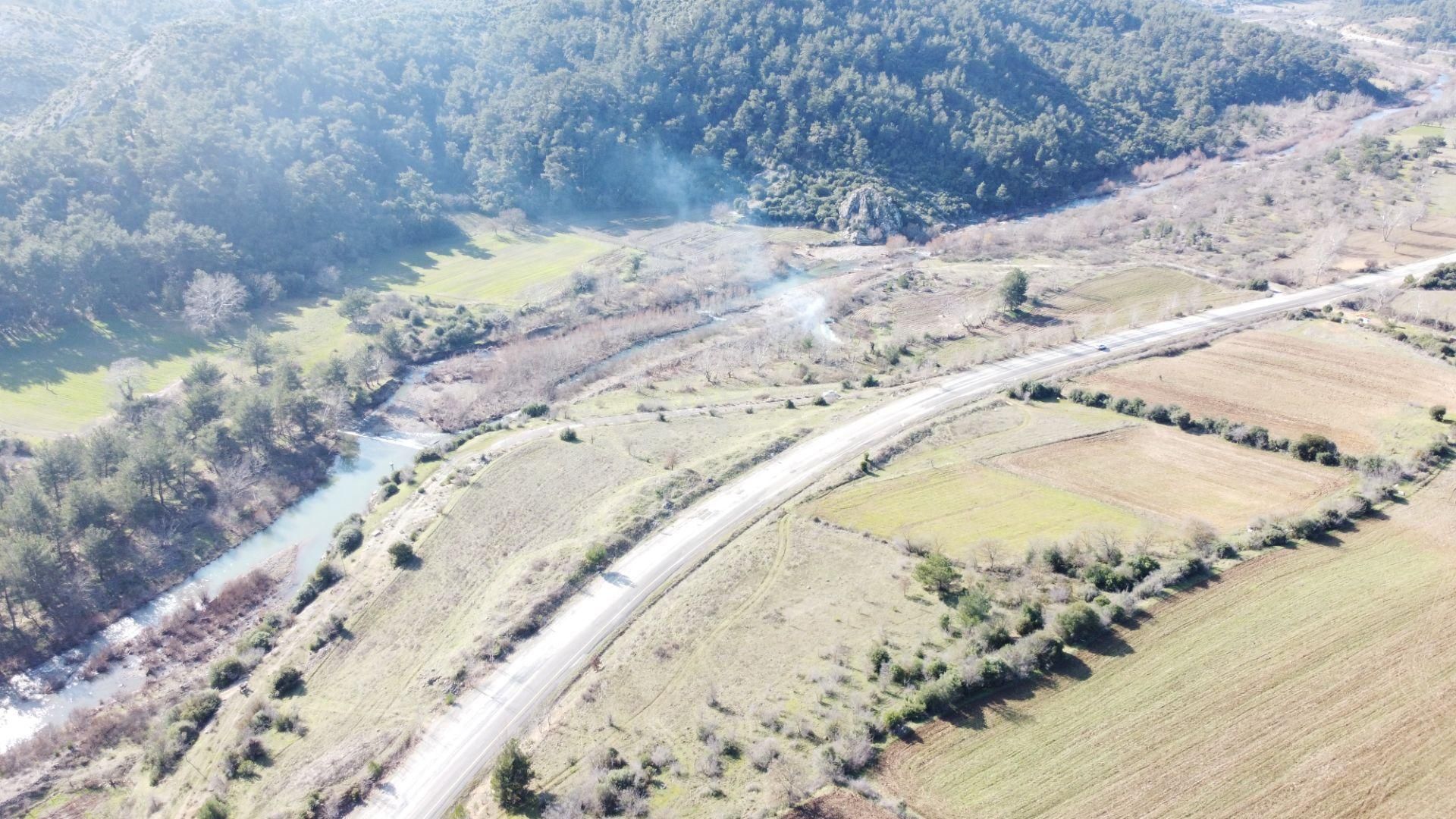 Çan Karayoluna Bir Parsel Resmi Yolu Suyu Olan Satılık Tarla - Görsel 20