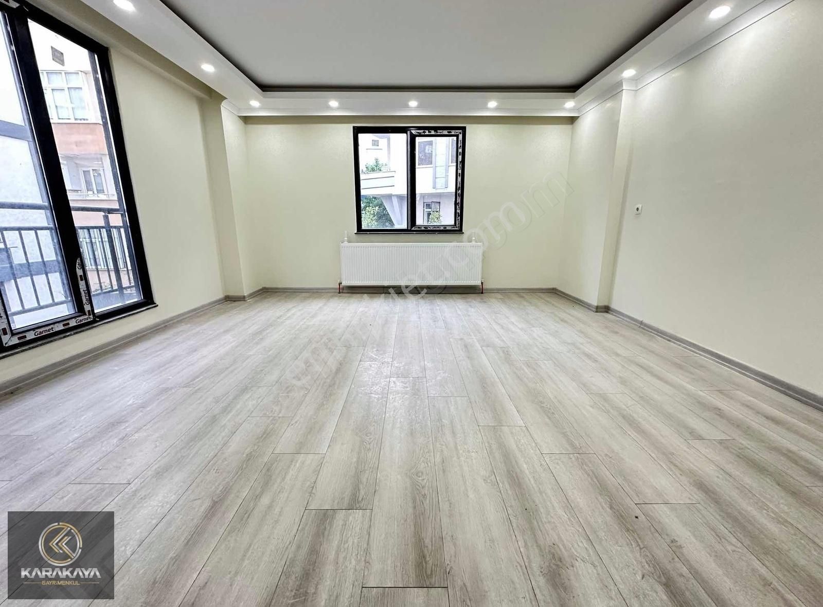 Darıca Bağlarbaşı Satılık Daire DARICA MERKEZ'DE ^BUTİK SİTE^ İÇİ 3+1 130 m² ASANSÖRLÜ ARAKAT