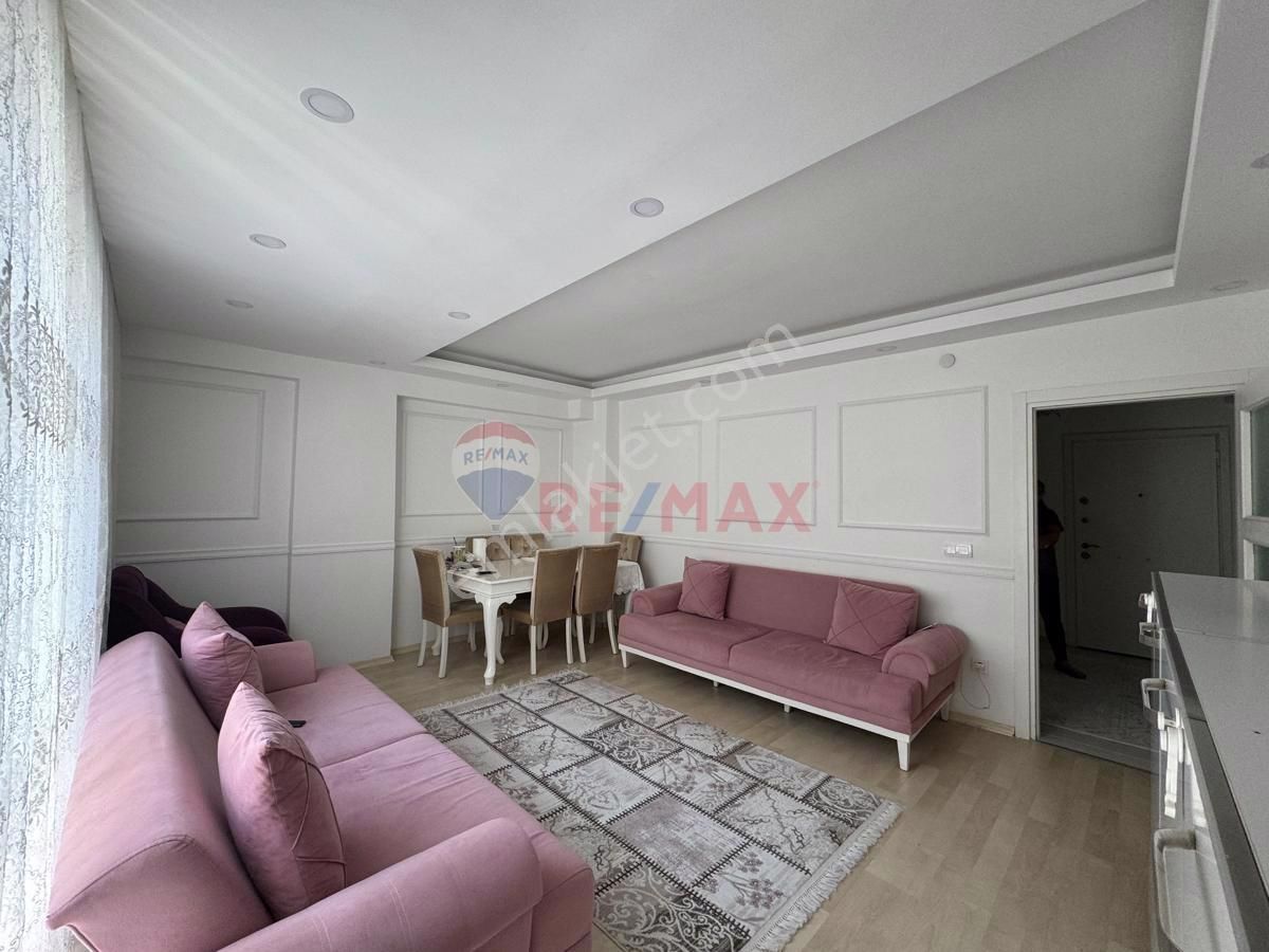 Bahçelievler Soğanlı Satılık Daire BAHÇELİEVLER SOĞANLI MAH ASANSÖRLÜ  2+1 SATILIK DAİRE