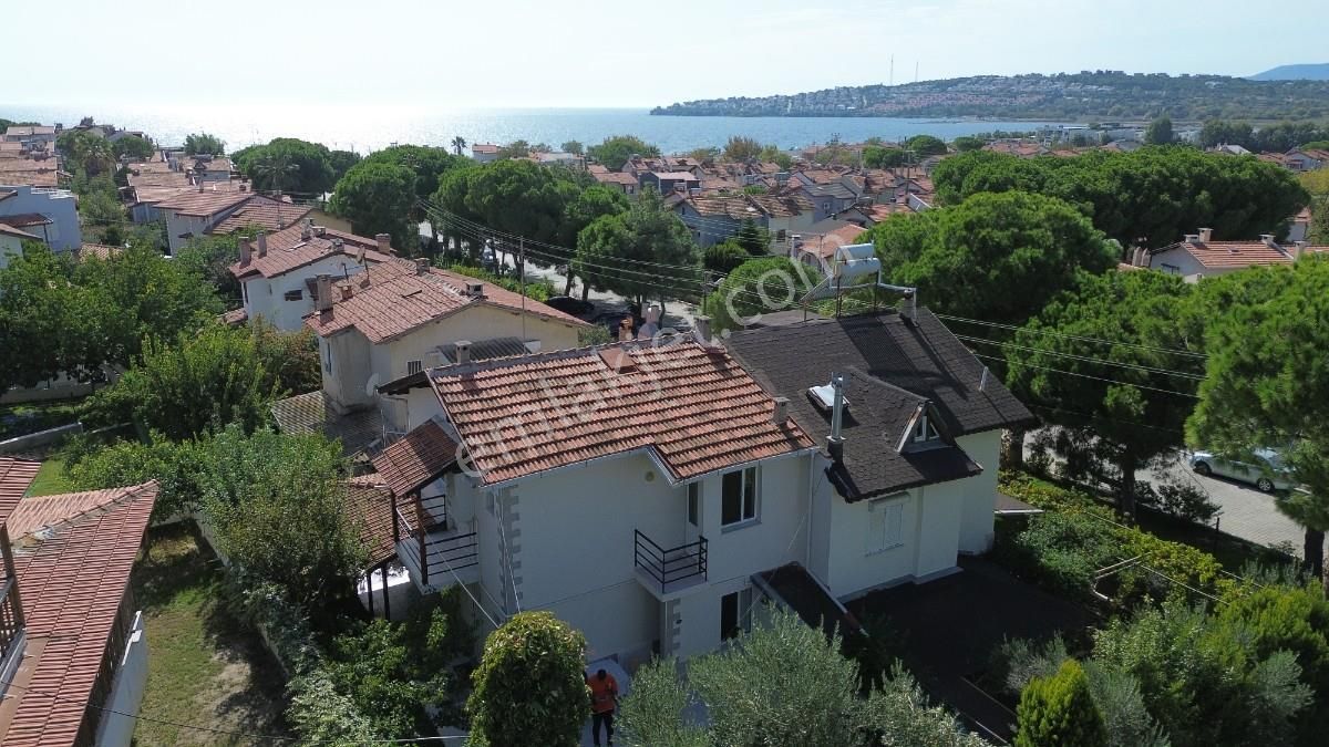 Seferihisar Hıdırlık Satılık Villa Turyapdan Seferihisar İztur Sitesinde SATILIK 3+1 Villa 190m2