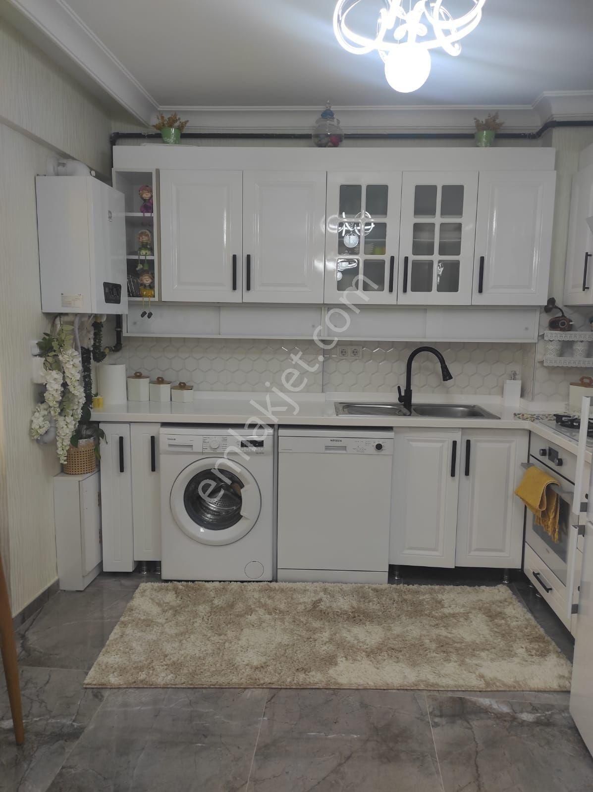 Çankaya Tınaztepe Satılık Daire  *EŞYALI* TUNALI VE KÜÇÜKESAT CAD YAKINI GİRİŞ KAT 1+1 45M2