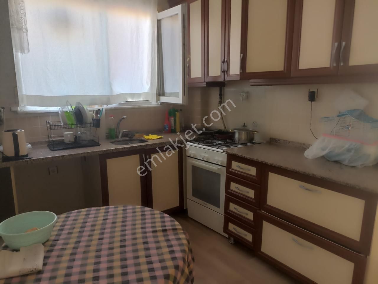 Beykoz Kavacık Kiralık Daire  KAVACIK DA MEDİPOLE YAKIN KIZ APART