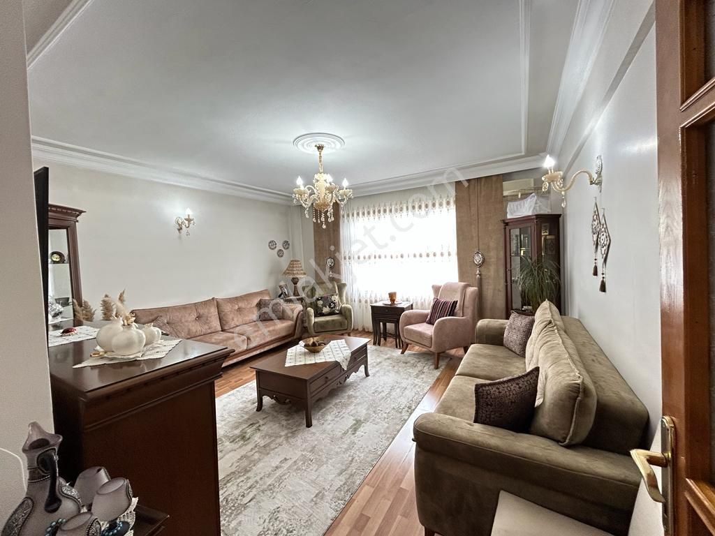 Bayrampaşa Vatan Kiralık Daire  B.PAŞA VATAN MAH. FULL EŞYALI KİRALIK DAİRE 