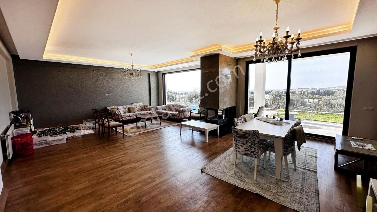 Kuşadası Soğucakta Satılık Deniz Manzaralı Malikane - Görsel 14