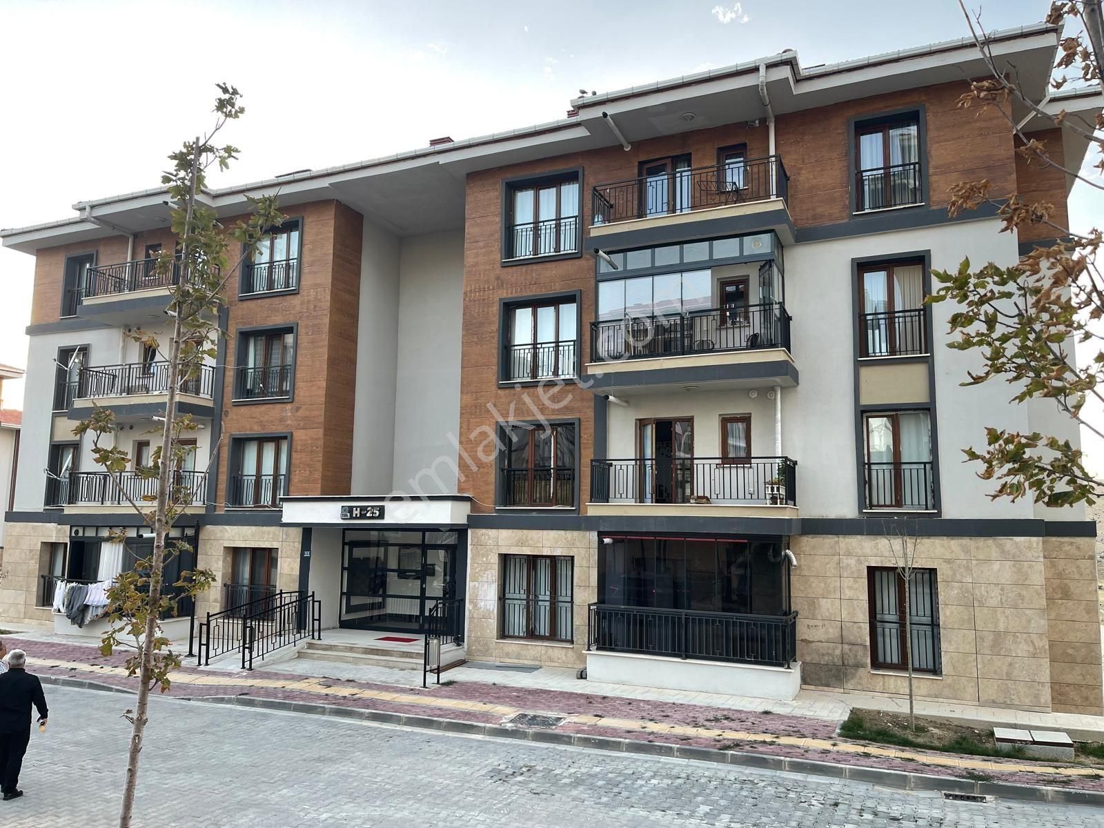 Selçuklu Akademi Satılık Daire ARDIÇLI TOKİDE 5. ETAP DA SATILIK ARAKAT 2+1 DAİRE 