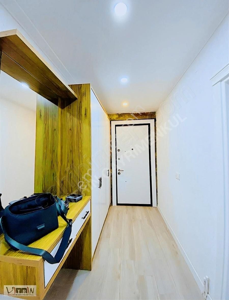 Vitrinden Oksijen Cennetinde Emsalsiz Taş Ev - Görsel 25